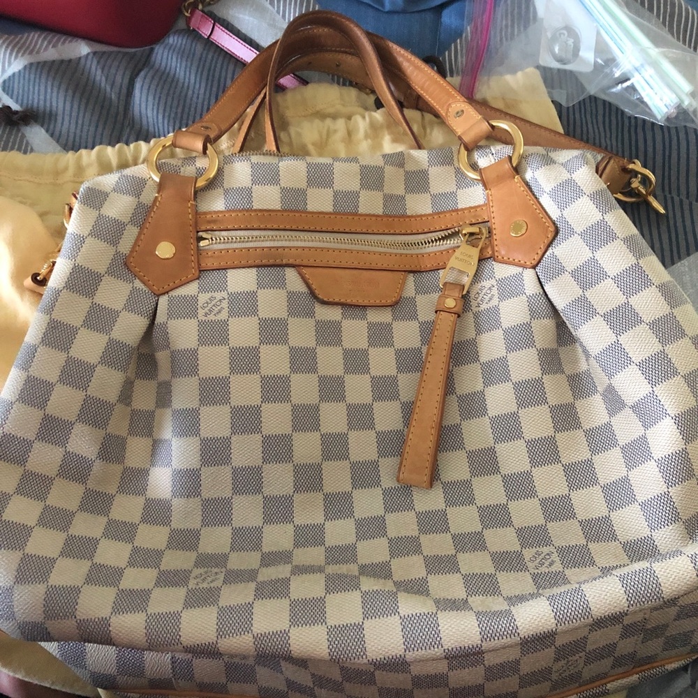 Louis Vuitton bag